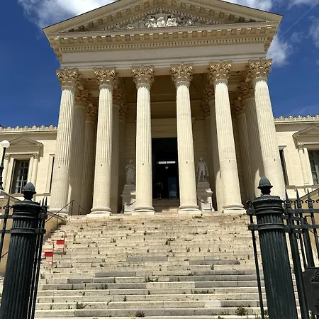 Apartment Lumineux 2ch Proche Pres D'arenes Avec Wifi Tv Et Patio Montpellier